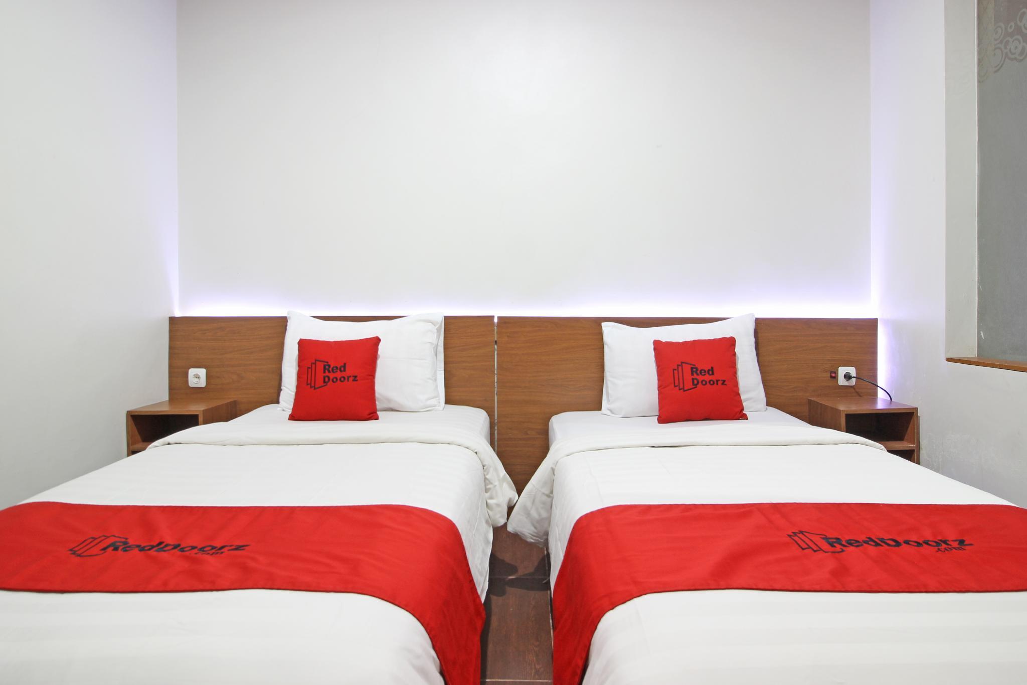 Reddoorz Near Jogja City Mall Melati Exterior foto