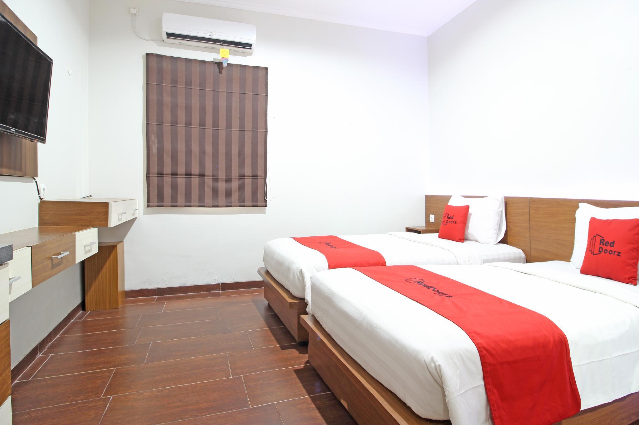 Reddoorz Near Jogja City Mall Melati Exterior foto