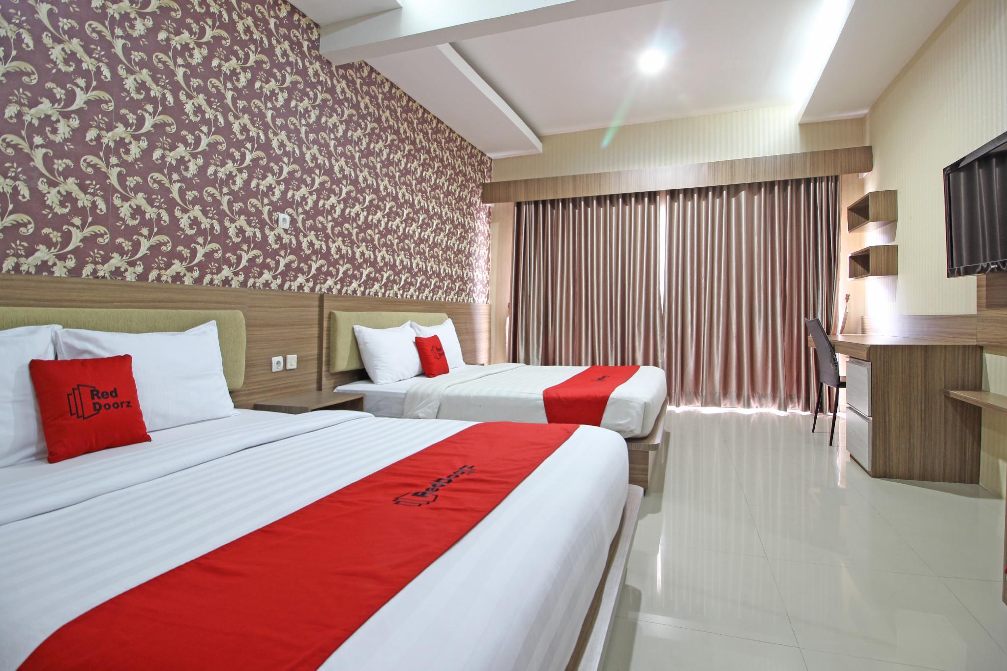 Reddoorz Near Jogja City Mall Melati Exterior foto